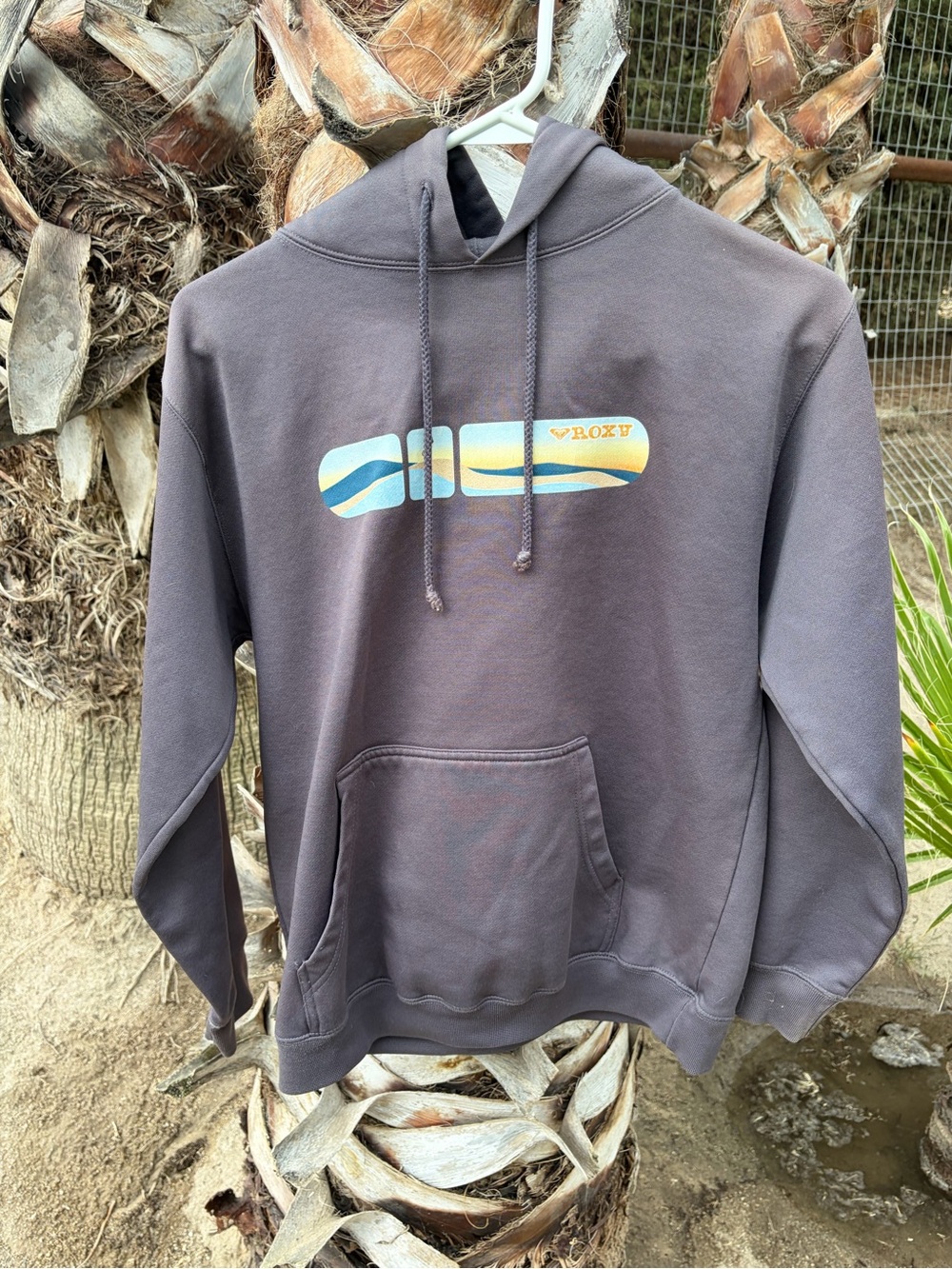 Roxy Men's Dark Gray Hoodie with Surf Graphic